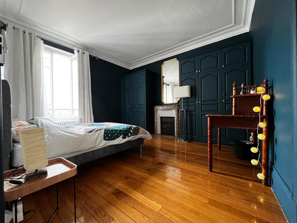 Superbe Appartement Belifontain Coeur De Ville ฟงแตนโบล ภายนอก รูปภาพ