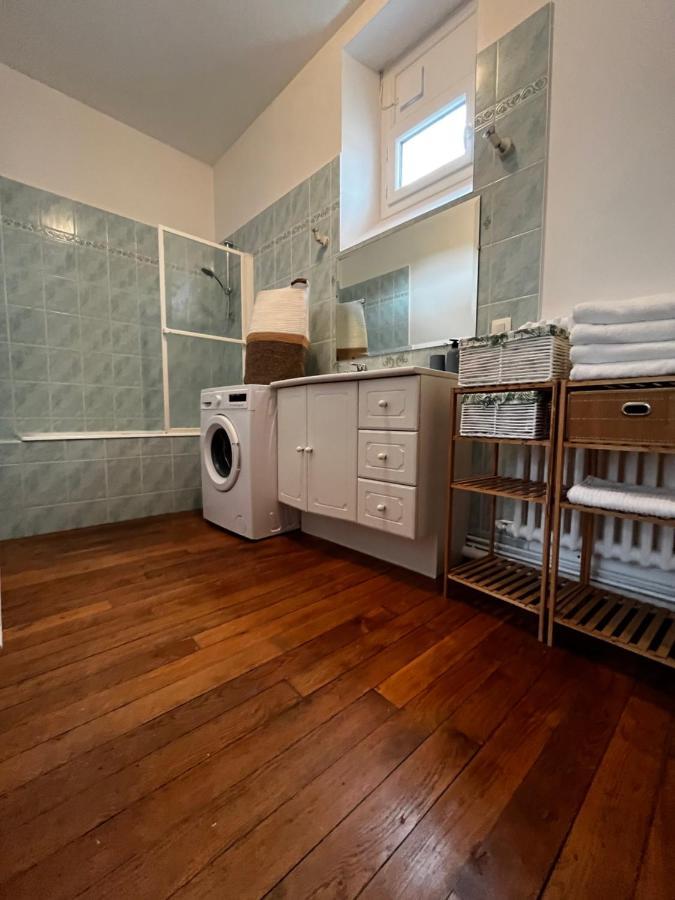 Superbe Appartement Belifontain Coeur De Ville ฟงแตนโบล ภายนอก รูปภาพ