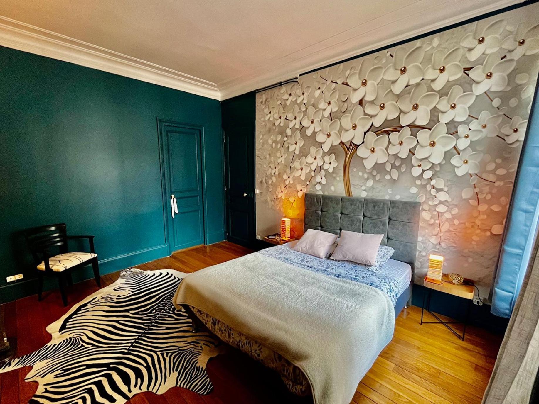 Superbe Appartement Belifontain Coeur De Ville ฟงแตนโบล ภายนอก รูปภาพ